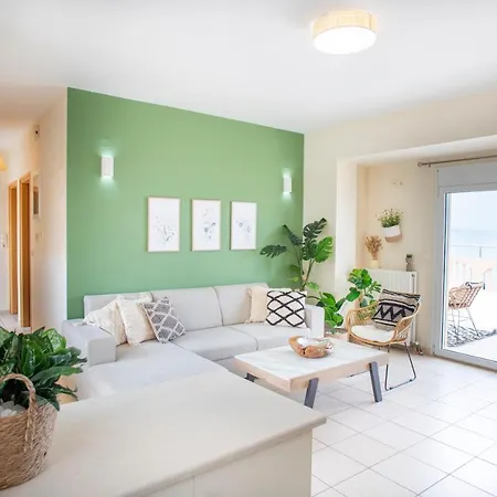 Thea - Rooftop Seaview Jacuzzi * 罗希姆诺