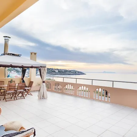 Thea - Rooftop Seaview Jacuzzi *