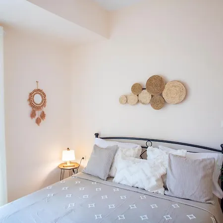 Thea - Rooftop Seaview Jacuzzi Apartamento *